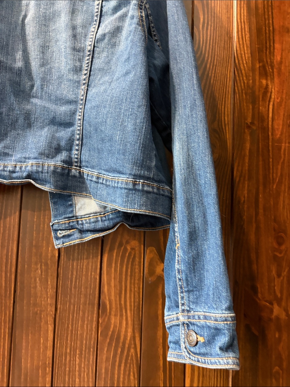 Old Navy Classic Light Blue Denim Jacket - Women's XL - Picture 8 of 10